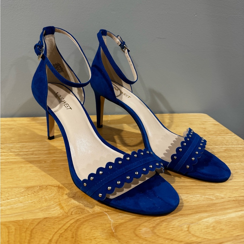 Nine West “Idrina” Blue Suede Open Toe Dress Heel (Size 10M)